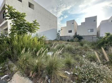 Terreno / Lote · 304m² · Terreno en Venta 2 Lotes Mirador Residencial Cumbres Dominio