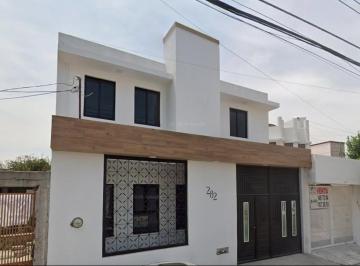 Casa de 3 habitaciones, Corregidora · Venta de Casa en Fraccionamiento Tejeda, Corregidora, Queretaro.