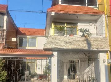 Casa de 4 habitaciones, Tlalnepantla de Baz · Excelente Oportunidad