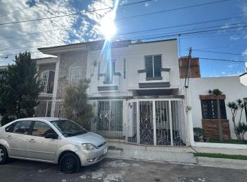 Casa de 4 habitaciones, Tonalá · Casa en Venta Fracc. Los Pinos - Tonalá