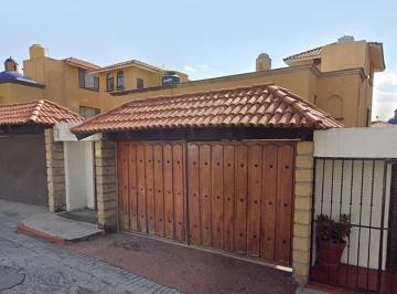 Casa de 4 habitaciones, Cuernavaca · Casa de 144 m² con 4 Recámaras en Venta en Condominio Chapultepec