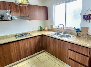 Departamento de 3 habitaciones, Querétaro · Departamento en Venta Tres Recamaras y Alberca en Querétaro