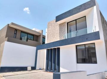 Casa de 3 habitaciones, Morelia · Se Vende Casa Padreras Altozano Cerca Club Altozano Morelia