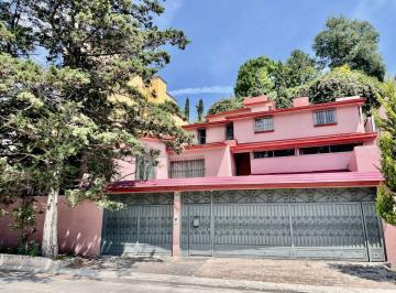 Casa de 3 habitaciones, Huixquilucan · Venta Casa en El Corazón de La Herradura.