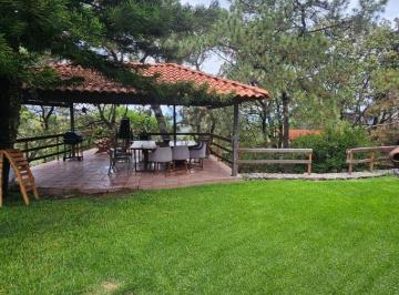 Casa de 3 habitaciones, Zapopan · Hermosa Residencia en Venta Pinar de La Venta