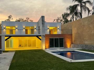 Casa de 4 habitaciones, Cuernavaca · Preciosa Casa en Zona Dorada
