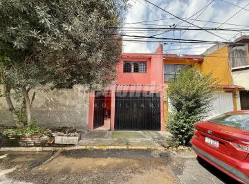 Casa · 75m² · 3 Recámaras · 1 Estacionamiento · Casa en Bosques del Valle