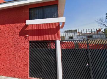 Casa de 4 habitaciones, Iztapalapa · Venta de Casa en El Rodeo, Iztacalco, Cdmx.
