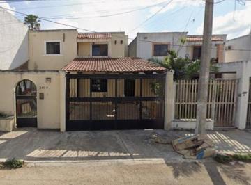 Casa de 5 habitaciones, Mérida · ¡Propiedad de Ensueño! Disponible en Yucatan