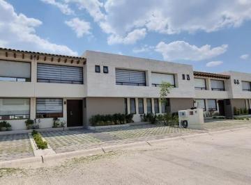 Casa de 3 habitaciones, Calimaya · Remate Bancario en San Andrés Ocotlán, Estado de México