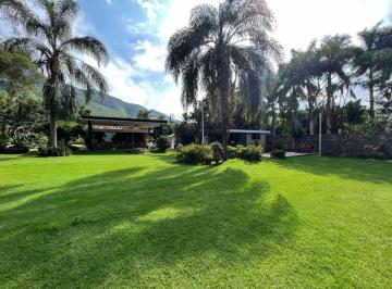 Casa de 9 habitaciones, Tuxcueca · Propiedad en Venta Frente a La Laguna de Chapala 8,586 m²