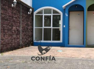 Casa de 2 habitaciones, Uruapan · Casa de 72 m² con 2 Recámaras en Venta en Villa de La Magdalena, Uruapan, Mic