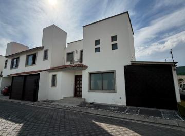 Casa de 3 habitaciones, Metepec · Casa en Venta en Metepec Muy Cerca de Prepa Anahuac E Instituto Cumbres.