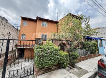 Casa · 220m² · 3 Recámaras · 1 Estacionamiento · Casa en San Francisco Tepojaco