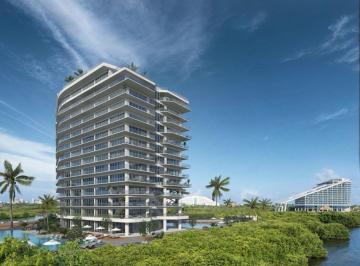 Departamento · 137m² · 2 Recámaras · 2 Estacionamientos · Departamento en Venta en La Zona Hotelera de Cancun con 2 Recamaras y Club de Playa