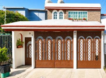Casa de 3 habitaciones, Coacalco de Berriozábal · Casa en Venta en Colonia Bosques del Valle, Coacalco, Estado de Mexico