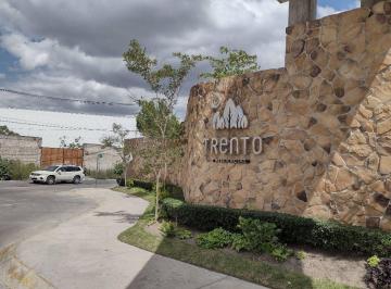 Casa de 3 habitaciones, Zapopan · Casa en Venta Remate Bancario Paseo del Trento en Zapopan
