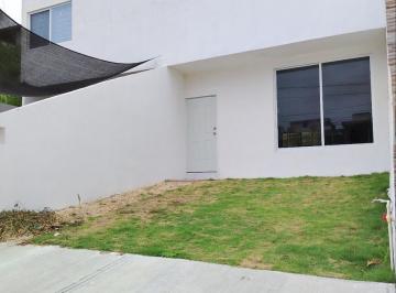 Casa · 100m² · 2 Recámaras · 1 Estacionamiento · Casa en Venta en Puerto México