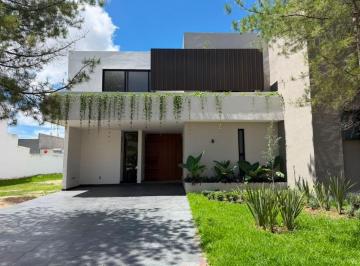 Casa de 4 habitaciones, León · Casa Nueva en Venta en La Campiña del Bosque León Gto, Zona Norte. con Rec. Planta Bajay Doble Altur