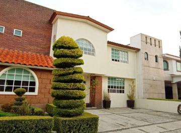 Casa de 3 habitaciones, Metepec · Casa en Venta en San Salvador Tizatlalli