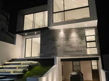 Casa de 4 habitaciones, Cuernavaca · Casa Lista Para Estrenar en Venta Dentro de Fraccionamiento La Cañada