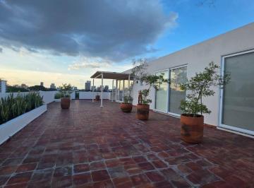 Departamento · 127m² · 2 Recámaras · 3 Estacionamientos · Penthouse en Renta en Jardines del Bosque