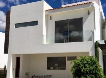 Casa de 3 habitaciones, San Andrés Cholula · Excelente Propiedad en Mixtla 9 Lomas de Angelopolis 72830 San Andres Cholula