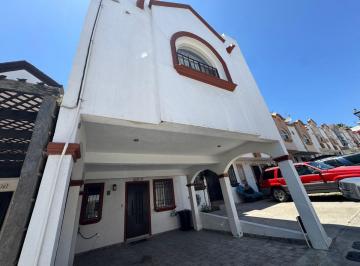 Casa de 3 habitaciones, Tijuana · Casa en Renta en Jardines de Agua Caliente, Tijuana