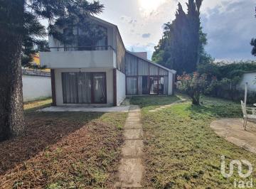 Casa · 80m² · 2 Recámaras · 2 Estacionamientos · Se Vende Propiedad con Construcción Como Terreno en Lomas Estrella, Iztapalapa