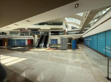 1 · Local Comercial Super Bien Ubicado en Plaza Victoria