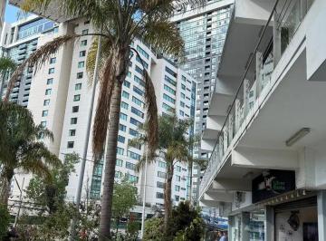 1 · Local Comercial en Plaza Panorama en Pleno Interlomas