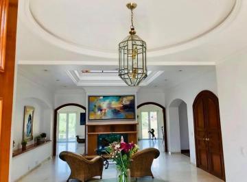 1 · Casa en Venta en Fuentes de Las Lomas Interlomas
