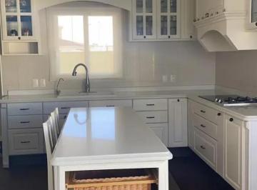 1 · Se Renta Casa en Metepec con Excelente Ubicacion.