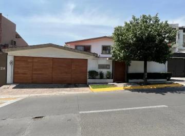 1 · Casa en Venta en Lomas de La Herradura Sobre Av con Excelente Ubicación