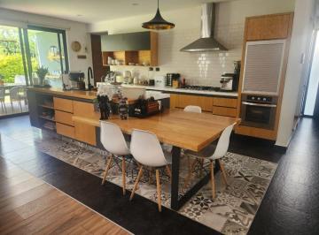 Casa de 3 habitaciones, Huixquilucan · Renta Casa Bosque Real Impecable