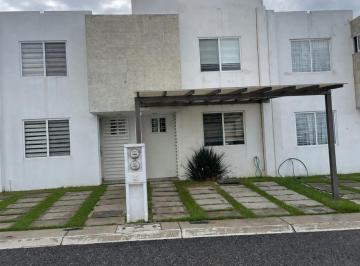 Casa de 3 habitaciones, Cuautlancingo · Casa en Renta Amueblada Puebla Cuautlancingo