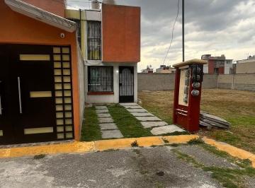 Casa · 62m² · 2 Recámaras · 1 Estacionamiento · Casa en Renta en Heroes Ecatepec 5ta. Sección, Frente El Jardin de Niños Amado Nervo