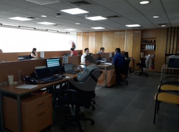 Oficina · 158m² · 3 Estacionamientos · Oficina en Renta en Tizapan