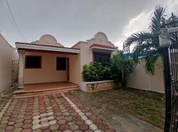 Casa de 2 habitaciones, Mérida · Casa Amueblada en Renta Jardines del Norte