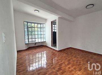 Casa · 160m² · 2 Recámaras · 2 Estacionamientos · Casa en Venta en San Andrés Totoltepec, Tlalpan