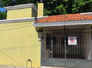 Casa de 1 habitación, Victoria · Casa en Renta Zona Centro