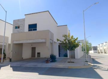 Casa · 233m² · 3 Recámaras · 2 Estacionamientos · Casa Residencial en Venta Colina Real Viñedos, Torreon, Coah