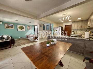 Foto · Casa - Venta
