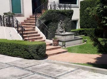 Casa · 900m² · 3 Recámaras · 10 Estacionamientos · Casa en Venta en Jardines del Pedregal de San Angel