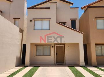 Foto principal · Casa en Renta en Real de Castilla