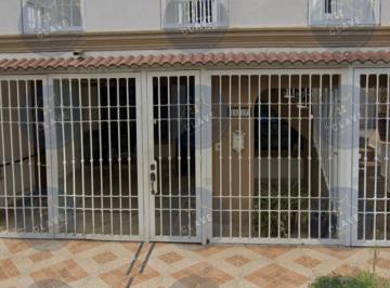 Casa · 256m² · 5 Recámaras · 2 Estacionamientos · Casa en Las Puentes 2 Sec