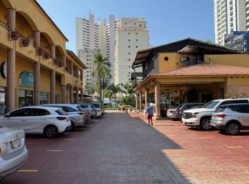 Local comercial , Acapulco de Juárez · Local en Renta – Excelente Ubicación Se Renta Local Comercial de 40 m² con Doble Altura