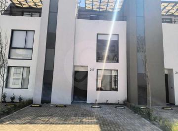 Casa · 133m² · 3 Recámaras · 2 Estacionamientos · Basalto: Casa en Venta en Fraccionamiento Terranova