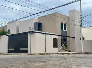 Casa de 4 habitaciones, Mérida · Casa en Venta en Francisco de Montejo, en Esquina