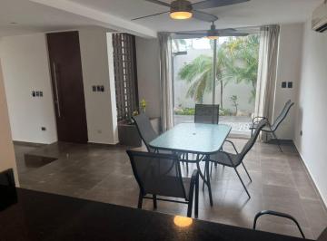 Casa de 4 habitaciones, Mérida · Casa en Venta en Francisco de Montejo, en Esquina